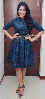 Regina Cassandra feet photo thumbnail