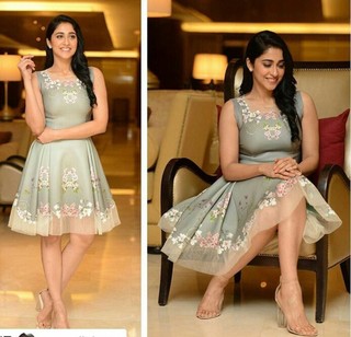 Regina Cassandra feet photo thumbnail