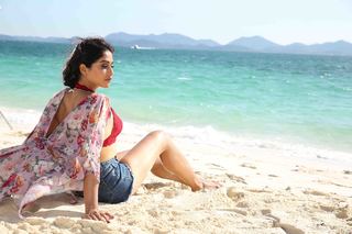 Regina Cassandra feet photo thumbnail