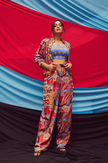 Regina Cassandra feet photo thumbnail