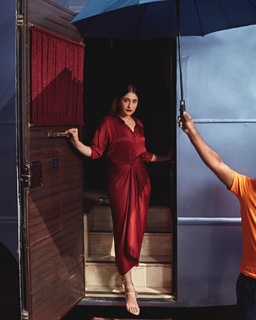 Regina Cassandra feet photo thumbnail