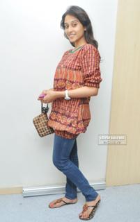 Regina Cassandra feet photo thumbnail