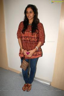 Regina Cassandra feet photo thumbnail