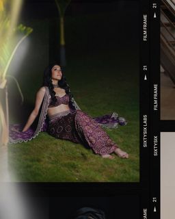 Regina Cassandra feet photo 2