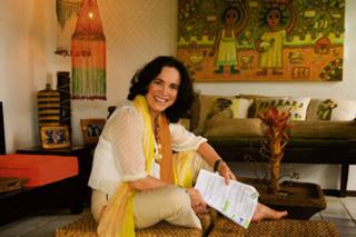 Regina Duarte feet photo 2