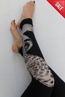 Regina Dukai feet photo 1