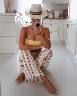 Regina Dukai feet photo 7