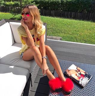 Regina Dukai feet photo 8