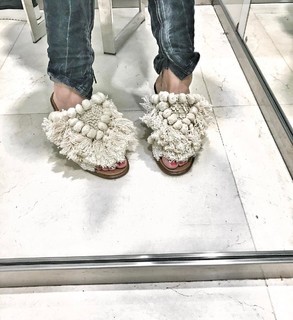 Regina Dukai feet photo 1