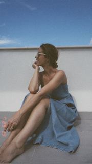 Regina Dukai feet photo 1