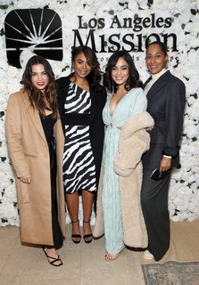 Regina Hall feet photo thumbnail