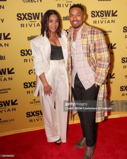 Regina Hall feet photo thumbnail