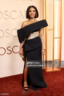 Regina Hall feet photo 13