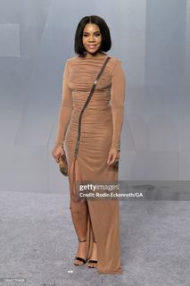 Regina Hall feet photo 11