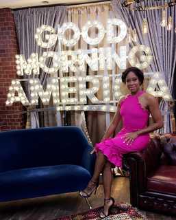 Regina King feet photo thumbnail