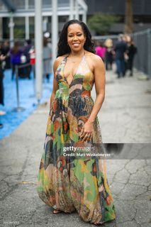 Regina King feet photo 12