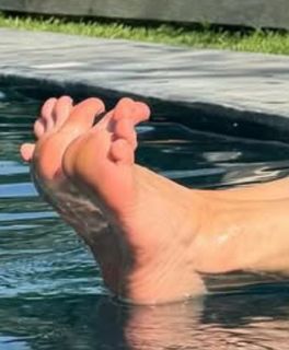 Regina Murguía feet photo 4