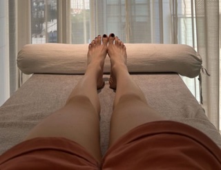 Regina Pavón feet photo 8