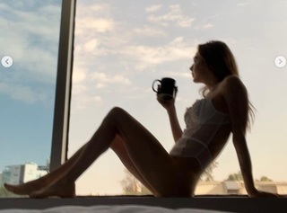 Regina Pavón feet photo 14