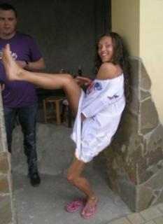 Regina Todorenko feet photo thumbnail