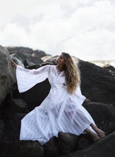 Regina Todorenko feet photo thumbnail