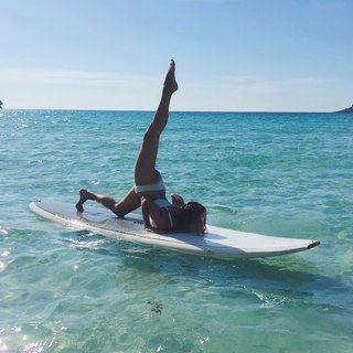 Regina Todorenko feet photo thumbnail