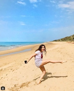 Regina Todorenko feet photo thumbnail