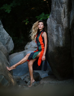 Regina Todorenko feet photo thumbnail