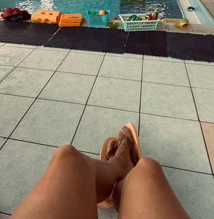 Regina Todorenko feet photo thumbnail