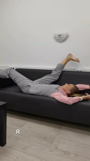 Regina Todorenko feet photo thumbnail