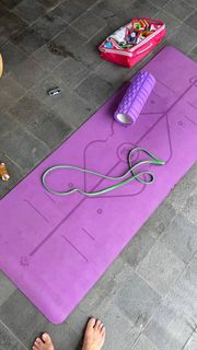 Regina Todorenko feet photo thumbnail