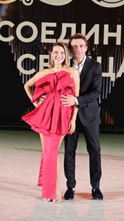 Regina Todorenko feet photo thumbnail