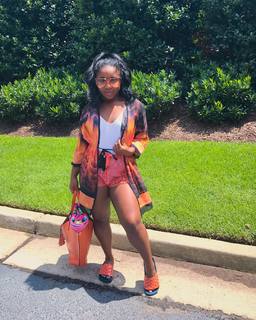Reginae Carter feet photo 9