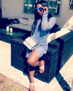 Reginae Carter feet photo 9