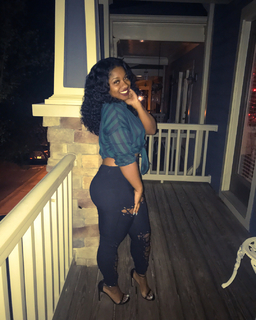 Reginae Carter feet photo 1