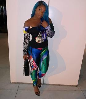 Reginae Carter feet photo 3