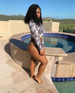 Reginae Carter feet photo 17