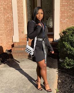 Reginae Carter feet photo 7