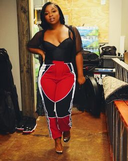 Reginae Carter feet photo 18
