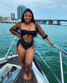 Reginae Carter feet photo 14