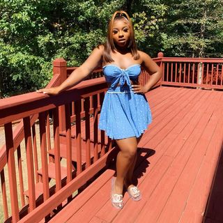 Reginae Carter feet photo 3