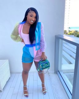 Reginae Carter feet photo 7