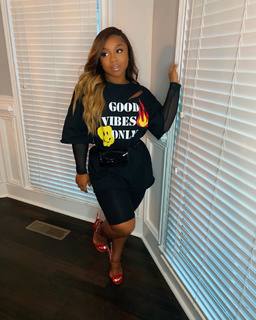 Reginae Carter feet photo 17