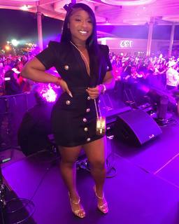 Reginae Carter feet photo 1