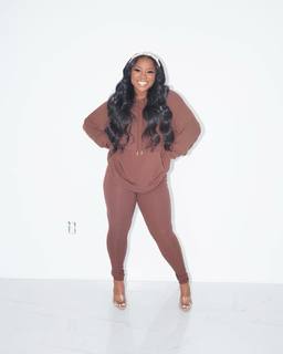 Reginae Carter feet photo 11