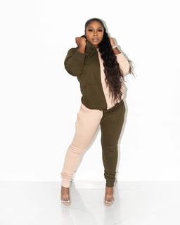 Reginae Carter feet photo 2