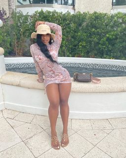 Reginae Carter feet photo 18