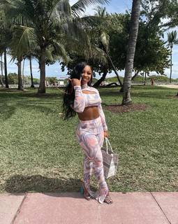 Reginae Carter feet photo 15