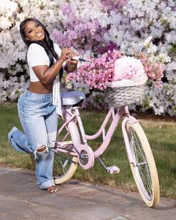 Reginae Carter feet photo 2