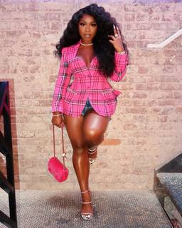 Reginae Carter feet photo 7